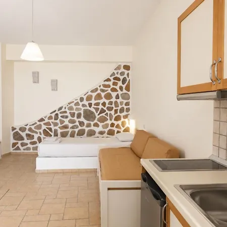 Filoxenia 2* Adamantas