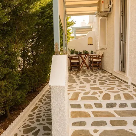 Filoxenia 2* Adamantas (Milos)