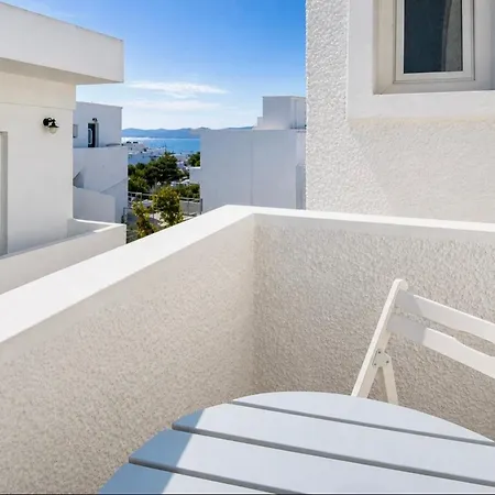 Aparthotel Filoxenia Adamantas (Milos)