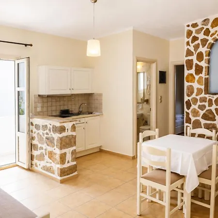 Aparthotel Filoxenia Adamantas (Milos)