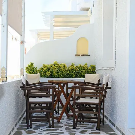 Filoxenia Aparthotel 2*