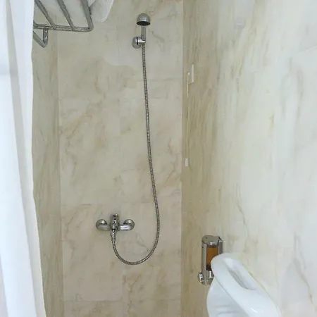 Filoxenia Aparthotel