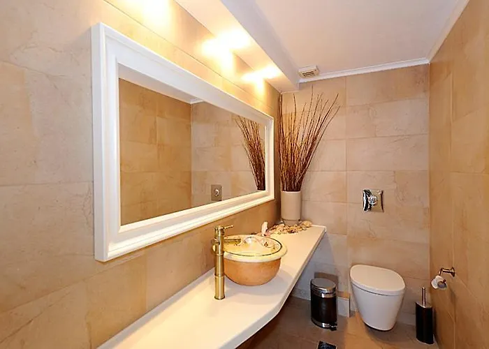 Aparthotel Filoxenia Adamantas (Milos)