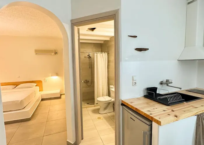 Filoxenia 2* Adamantas (Milos)