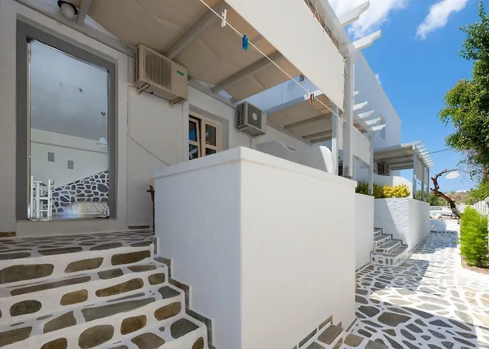 Filoxenia Aparthotel 2*