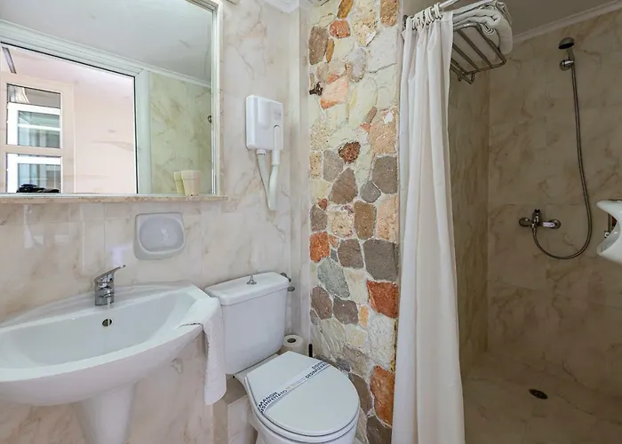 Filoxenia 2* Adamantas (Milos)